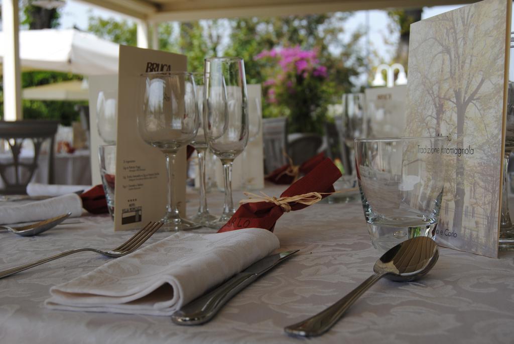 Relais Villa Roncuzzi Russi Exterior photo