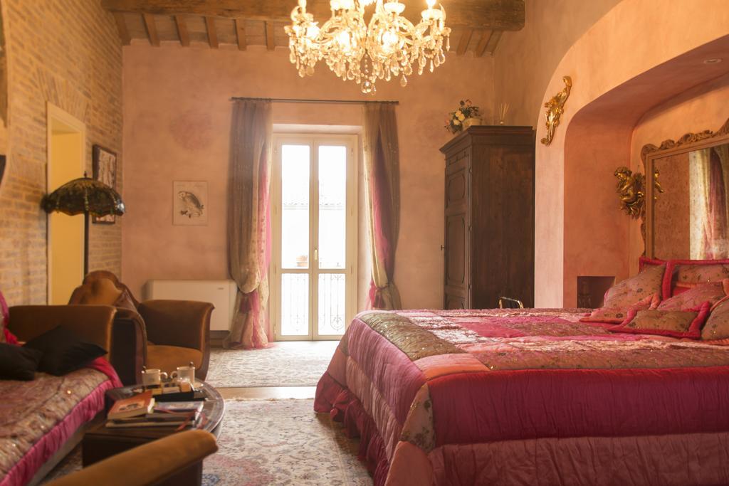 Relais Villa Roncuzzi Russi Exterior photo